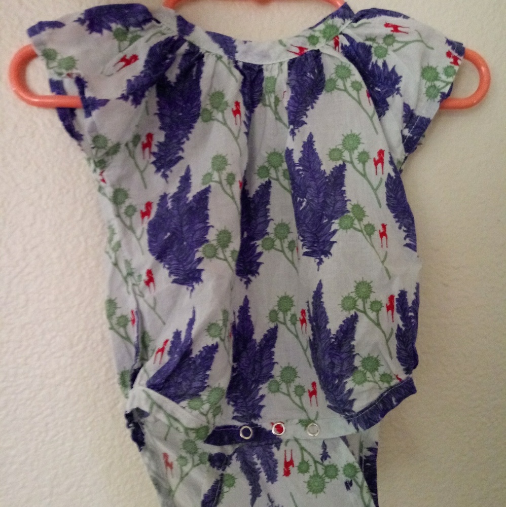Kate Quinn Organics flutter sleeve bodysuit